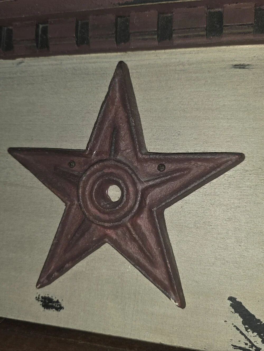 Rustic Primitive Distressed Wall Rack/Shelf